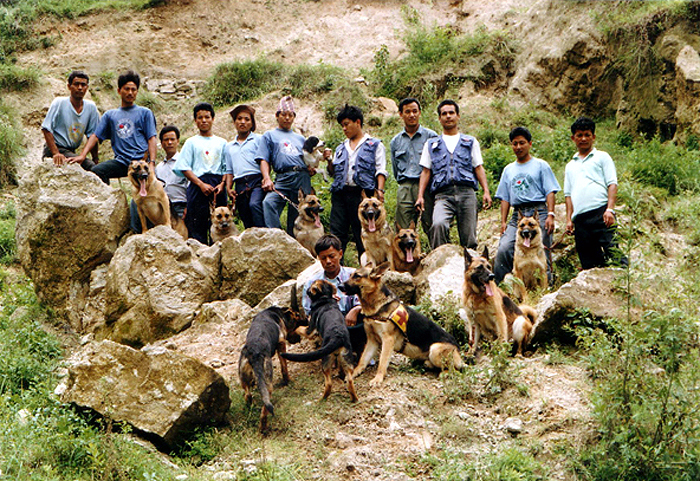 1995 brief amrit bild rescue